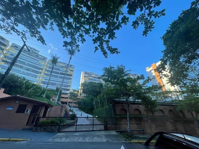 Foto 2 de 4: Apartamento em leilão em Guarujá - SP, bairro Morro Sorocotuba — Apto 170,38m² | Guarujá-SP | Condomínio Sorocotuba III | Morro Sorocotuba - À 400m da Praia do Sorocotuba - Financiamento até 420 Meses!