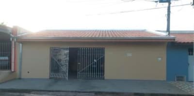 Casa em leilão em Piracicaba - SP, bairro Rolador — Casa 45m² no bairro Jardim Oriente em Piracicaba/SP