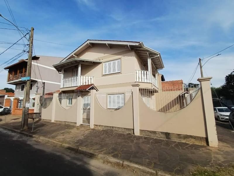 Foto 1 de 17: Casa em leilão em Canoas - RS, bairro Estradaância Velha — Casa, Canoas / RS