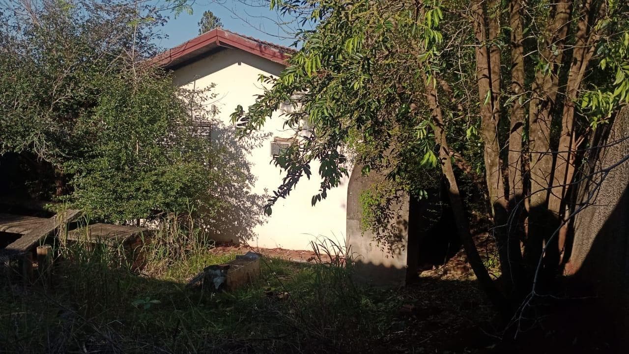 Foto 2 de 12: Casa em leilão em Capitão Leônidas Marques - PR — Casa 126m² Desocupada no Bairro Centro em Capitão Leonidas Marques/PR