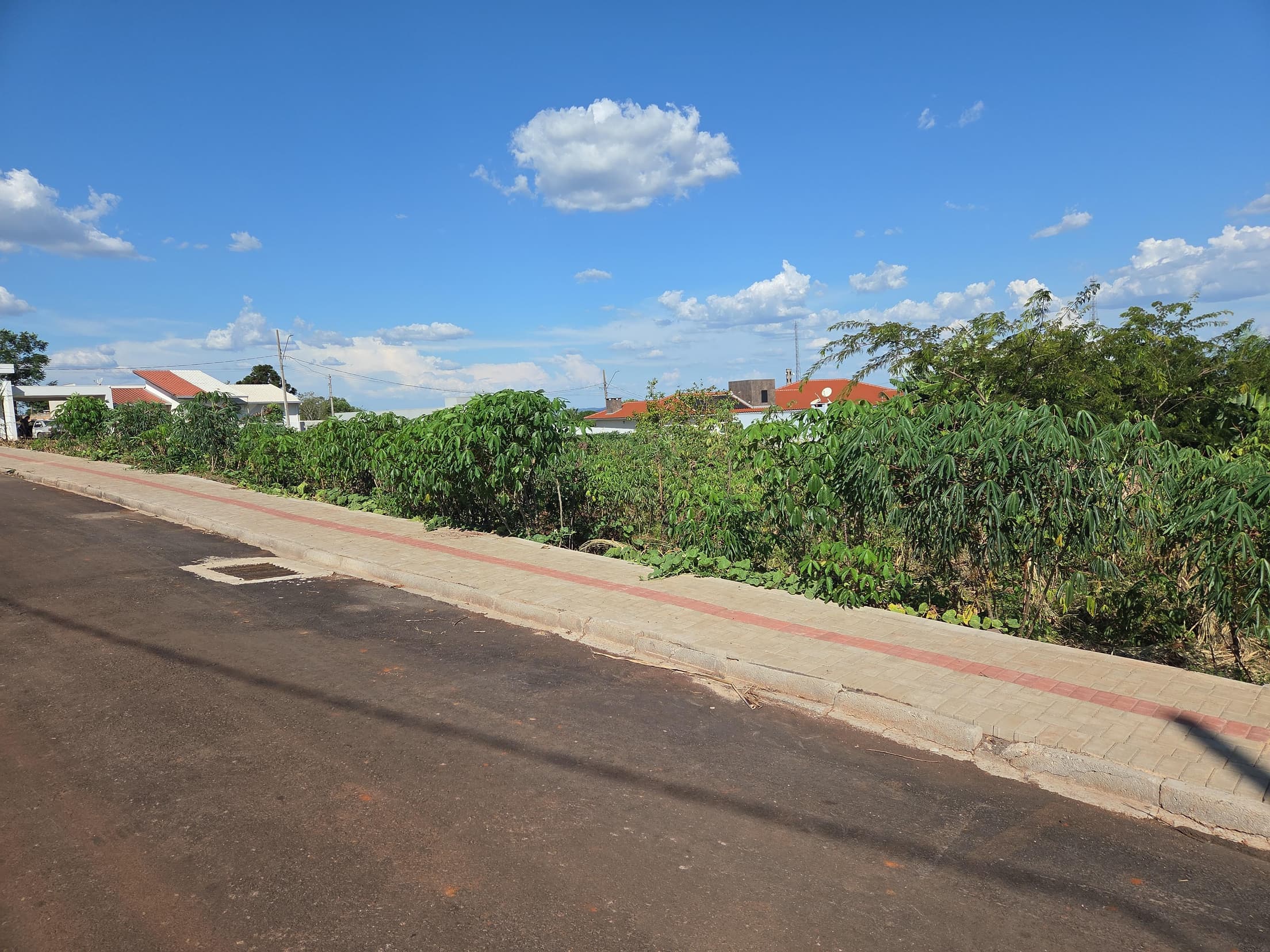 Foto 1 de 5: Terreno em leilão em Nova Prata Do Iguaçu - PR, bairro Novo — LOTE URBANO Nº 11 DA QUADRA 02 DA RUA ARTHUR BERNARDES, Nº 477, BAIRRO NOVO LOCALIZADO EM NOVA PRATA DO IGUAÇU/PR - ÁREA DE 598,85M²