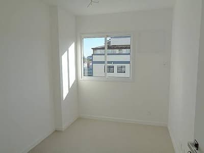 Foto 1 de 11: Apartamento em leilão em Rio De Janeiro - RJ, bairro Freguesia de Jacarepagua — Apartamento, Rio De Janeiro / RJ