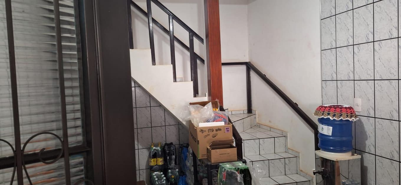 Foto 9 de 23: Casa em leilão em Araraquara - SP — Casa com 161.34 m² de área construída e 231.17 m² de terreno