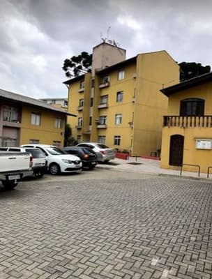 Apartamento em leilão em Curitiba - PR, bairro Campo Comprido — Apto. 13 do Bl 04 - Área de 51m² - Conj. Res. Moradias Florentina Cond. I - Campo Comprido - Curitiba/PR