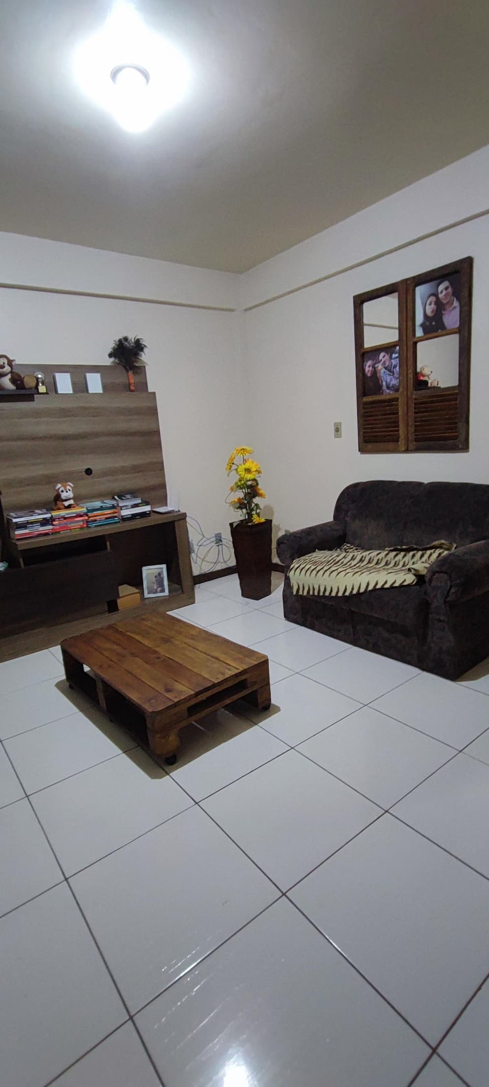 Foto 9 de 12: Casa em leilão em Blumenau - SC — Imóvel com aproximadamente 480m², contendo 2 casas, bairro Valparaíso, Blumenau/SC