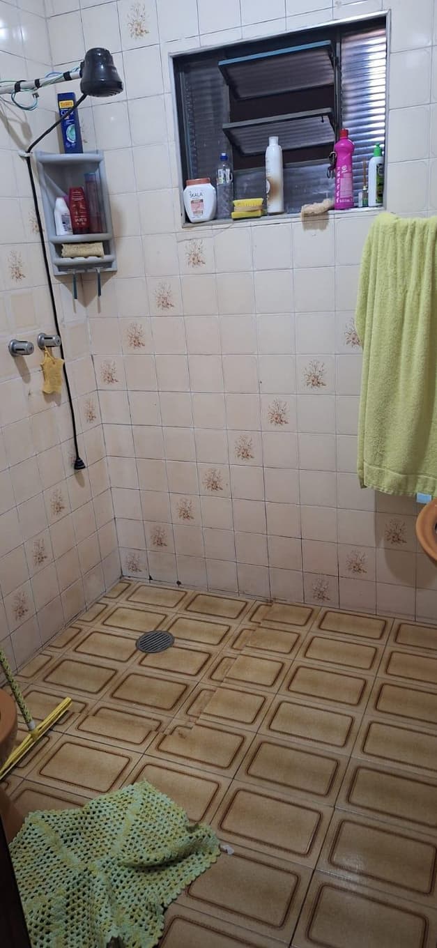 Foto 6 de 23: Casa em leilão em Araraquara - SP — Casa com 161.34 m² de área construída e 231.17 m² de terreno
