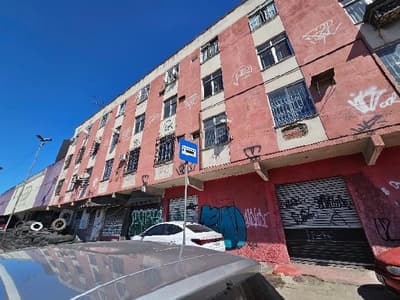 Apartamento em leilão em Rio De Janeiro - RJ — Apartamento de 45.0m2, com 2 quartos, em RIO DE JANEIRO/RJ.