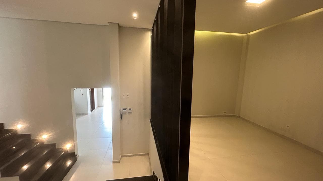 Foto 15 de 30: Casa em leilão em Mogi Das Cruzes - SP — IMÓVEL URBANO- ÁREA TOTAL 500 m2- Em MOGI DAS CRUZES/SP