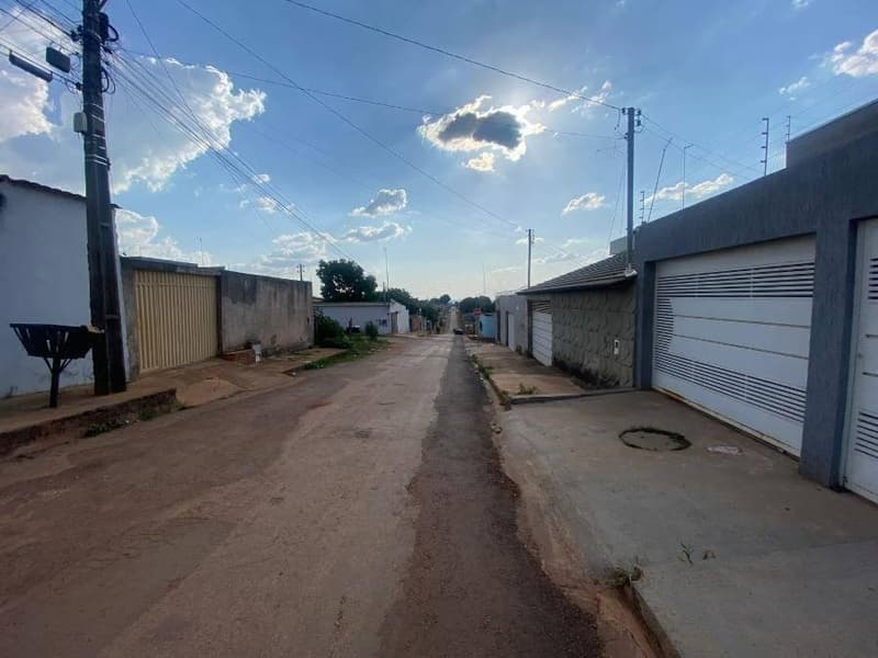 Foto 2 de 3: Casa em leilão em Águas Lindas De Goiás - GO, bairro Jardim da Barragem Ii — Casa 149m² com Terreno 300m² | Águas Lindas de Goiás-GO | Jardim Da Barragem II - 3 Dorms, 2 Banheiros, Piscina - Financiamento até 420 Meses!