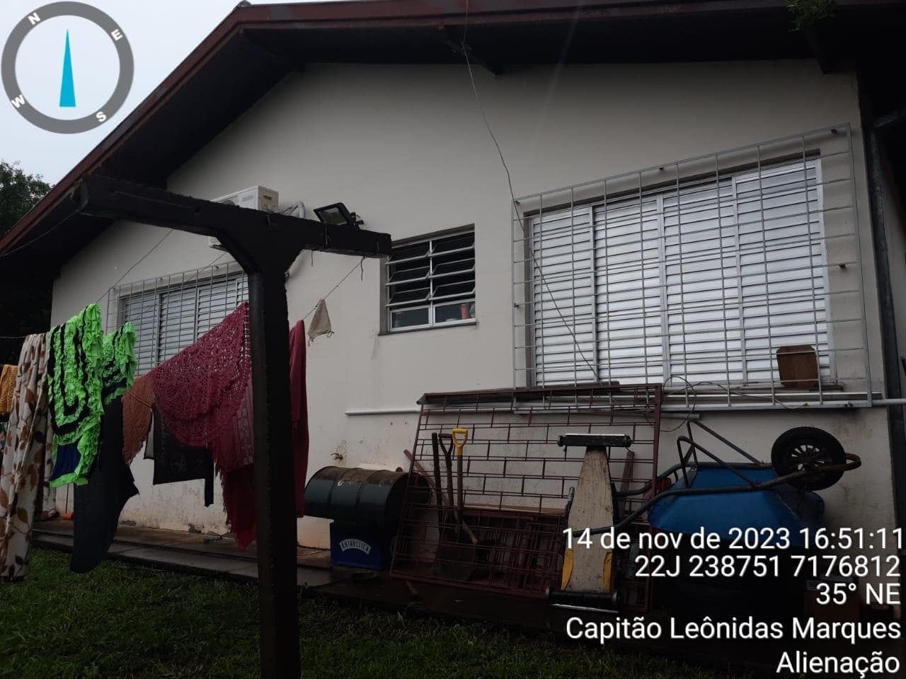Foto 8 de 11: Casa em leilão em Capitão Leônidas Marques - PR — Casa 152m² Desocupada no Bairro Centro em Capitão Leonidas Marques/PR