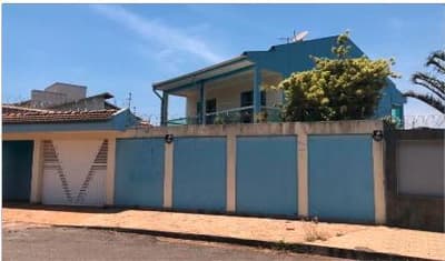 Foto 9 de 33: Casa em leilão em Goiânia - GO, bairro Setor Gentil Meireles — Casa, Ocupado, 549.82 m2, GOIÂNIA / GO