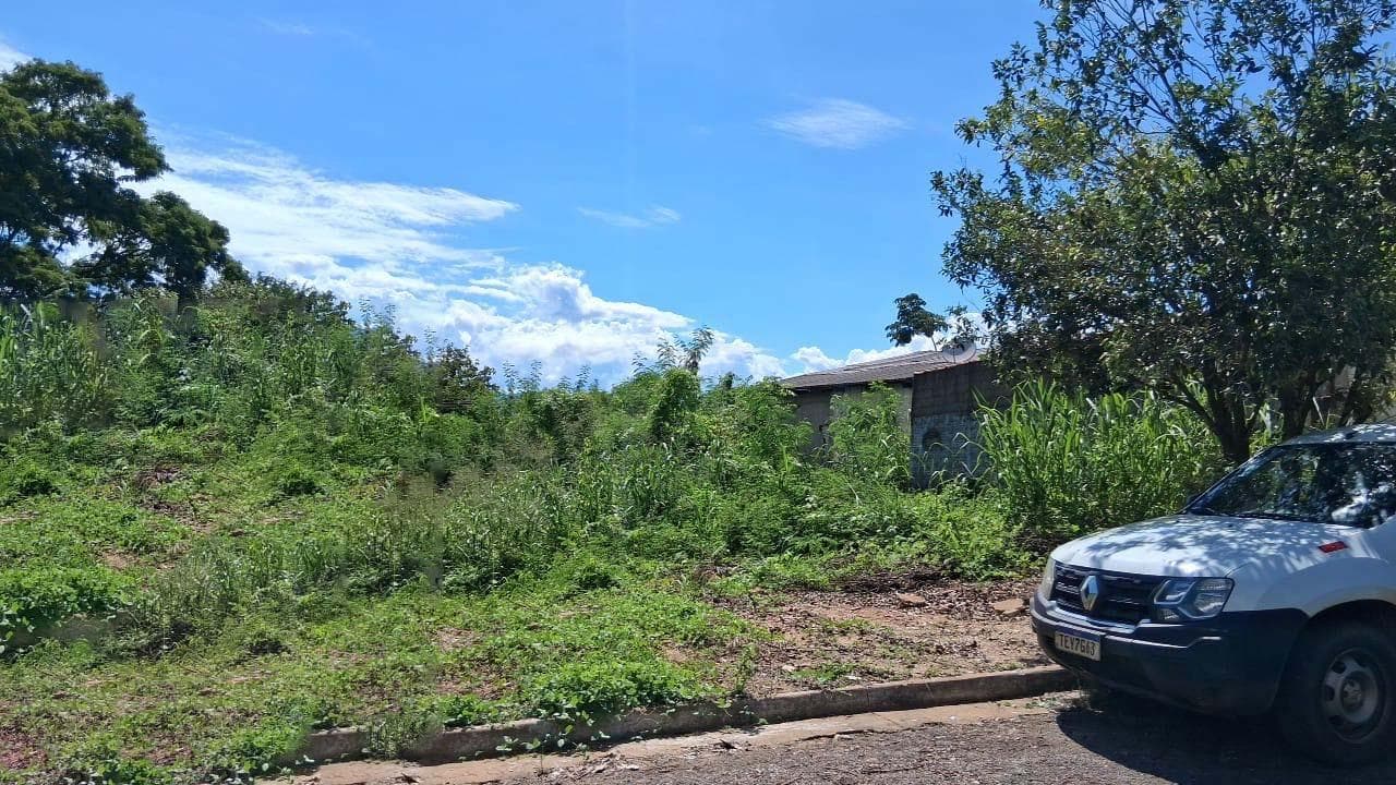 Foto 4 de 6: Terreno em leilão em Minaçu - GO, bairro Vila Residencial de Minaçu — Terreno Urbano 360m² | Vila Residencial de Minaçu - Minaçu/GO |Localização Nobre e Infraestrutura Completa: Ideal para Construção e Investimento!