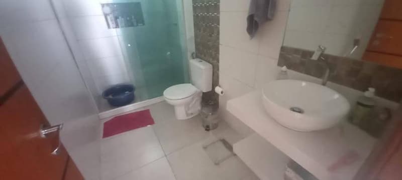 Foto 1 de 13: Casa em leilão em Araruama - RJ, bairro Bananeiras — Casa 200m² com Terreno 660m² | Araruama-RJ | Iguabinha | 4 Dorms - Próx. à Praia de Iguabinha - Financiamento até 420 Meses!