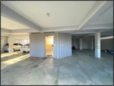 Foto 2 de 33: Comercial em leilão em Navegantes - SC — Prédio residencial com 03 andares na Rua Adm Manoel Damázio Mafra, Bairro Meia Praia, Navegantes/SC - SB Crédito
