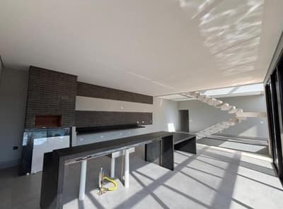 Foto 3 de 5: Casa em leilão em Maringá - PR, bairro Parque das Grevíleas 3ª Parte — Casa 475m² com Piscina - Parque das Grevíleas, Maringá/PR - Entrada de 30% + Saldo em até 240x
