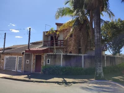 Foto 1 de 4: Casa em leilão em Sumaré - SP, bairro Jardim Macarenko — Casa, 475.62 m2, Ocupado, Sumaré / SP (28% abaixo da avaliação)
