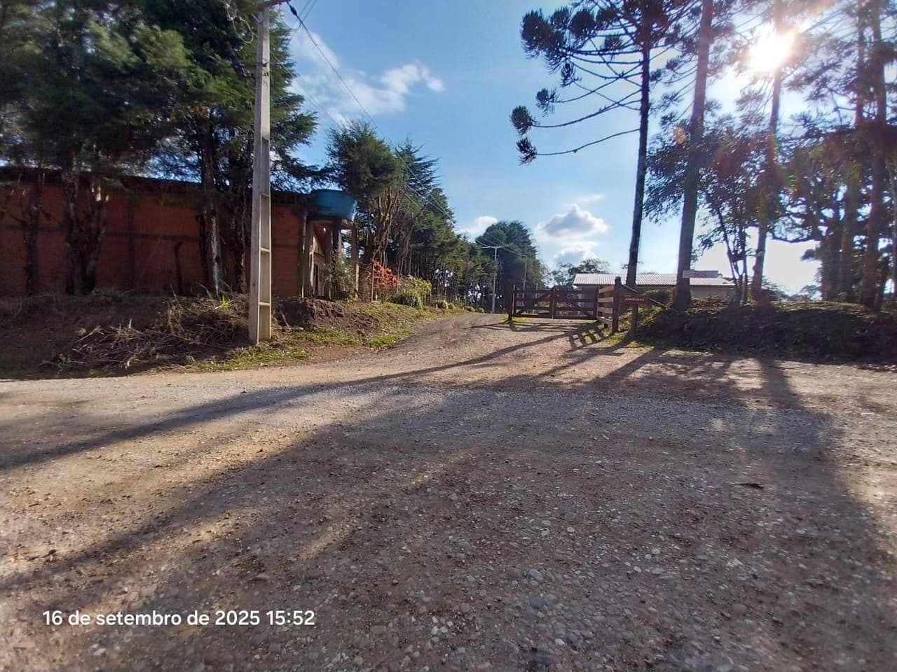 Foto 2 de 31: Area Rural em leilão em Campina Grande Do Sul - PR — Direitos de Posse sobre Chácara de 9,68 Hectares - Campina Grande do Sul/PR