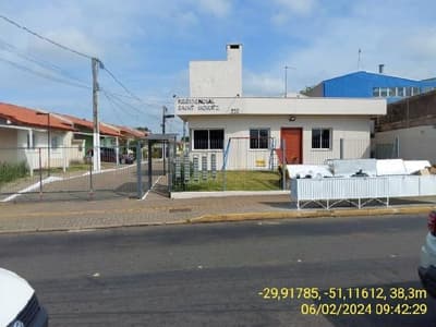 Casa em leilão em Canoas - RS — Casa de 41.77m2, com 2 quartos, em CANOAS/RS.