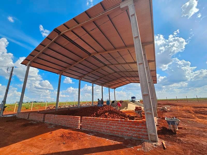 Foto 2 de 6: Comercial em leilão em Maringá - PR — IMÓVEL RURAL COM ÁREA TOTAL DE 24.200 m2- Em MARINGÁ/PR