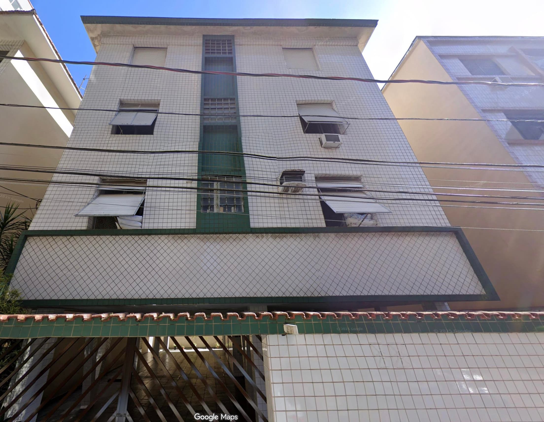 Foto 2 de 3: Apartamento em leilão em Santos - SP, bairro Aparecida — APARTAMENTO Nº 11 COM AREA TOTAL 81,00m² - SANTOS