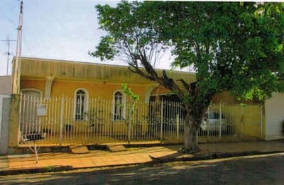 Casa em leilão em Barretos - SP, bairro Jardim Alvorada — Casa, A.T. 242m², 2 dorms, 1 suíte, Jd. Alvorada