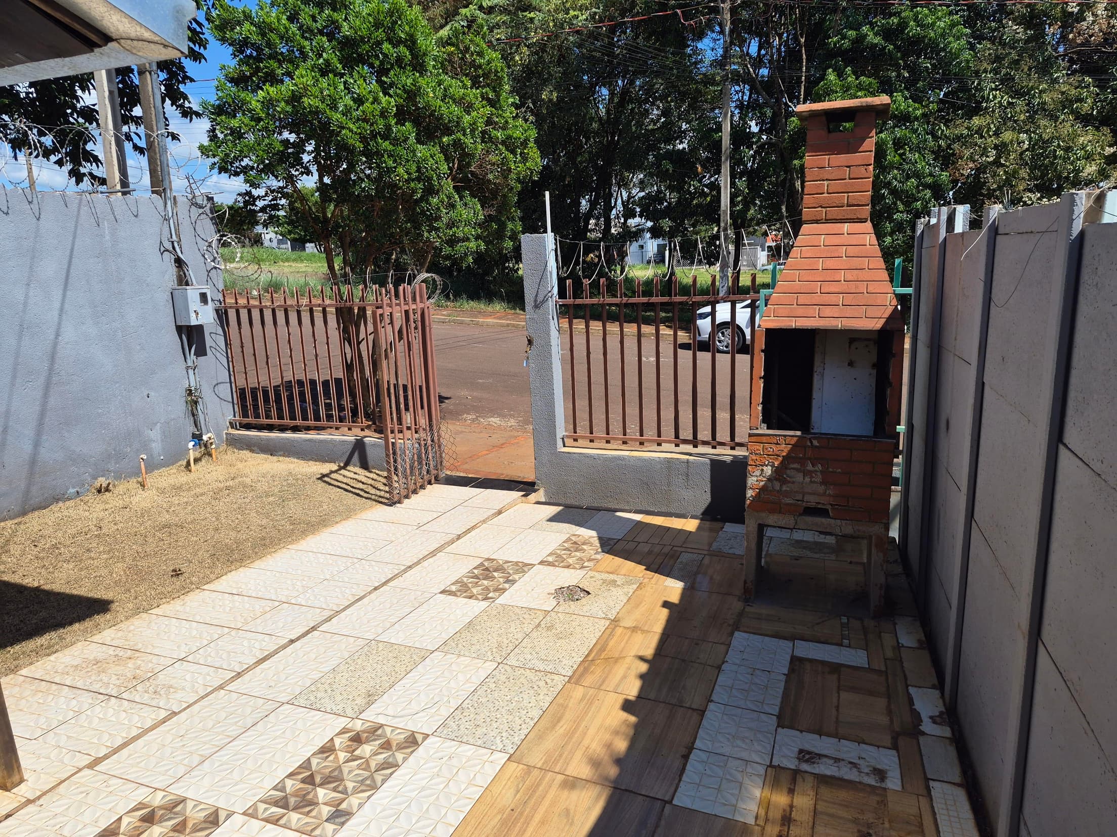 Foto 11 de 11: Casa em leilão em Toledo - PR, bairro Pinheirinho — IMÓVEL URBANO COM ÁREA TOTAL DE 225,00 M2 EM TOLEDO-PR