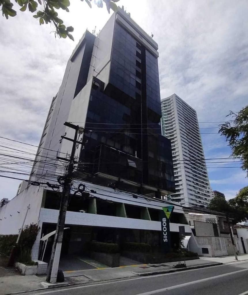Foto 1 de 3: Comercial em leilão em Natal - RN, bairro Tirol — Sala comercial, Natal / RN