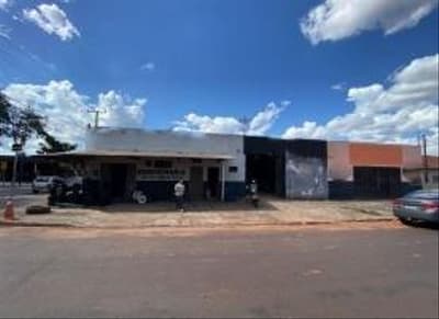 Foto 3 de 15: Terreno em leilão em Ivinhema - MS — IMÓVEL URBANO - COM ÁREA TOTAL DE 394,63 M2, SENDO 254,63 M2 DE ÁREA CONSTRUÍDA EM IVINHEMA-MS