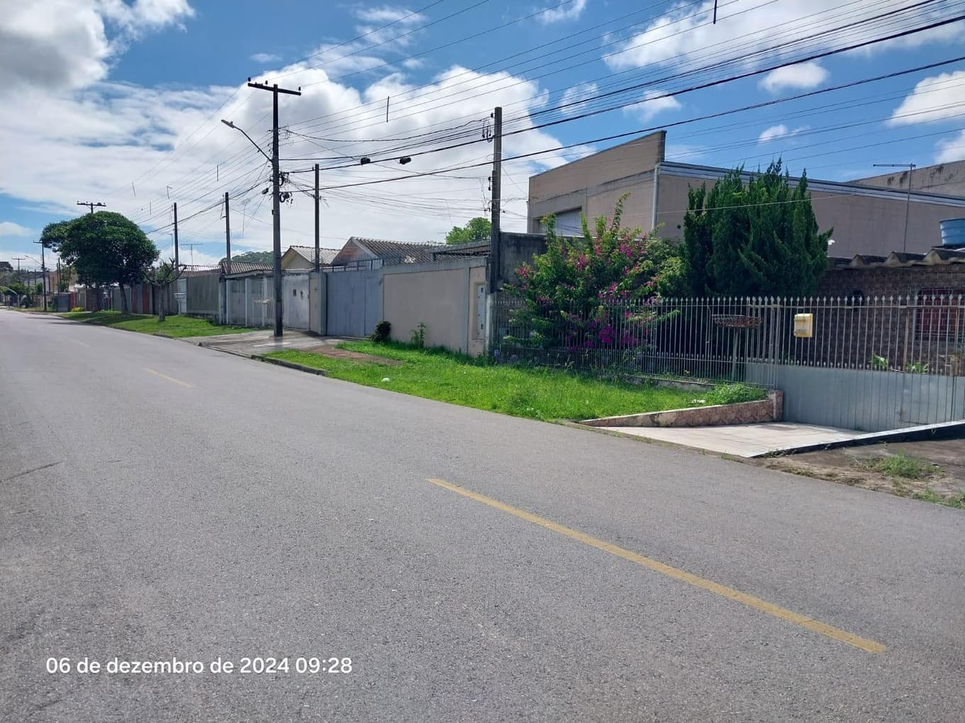 Foto 13 de 18: Terreno em leilão em Curitiba - PR, bairro Xaxim — Terreno 440,00m², contendo benfeitoria residencial com área de 266,00m², Xaxim, Curitiba/PR