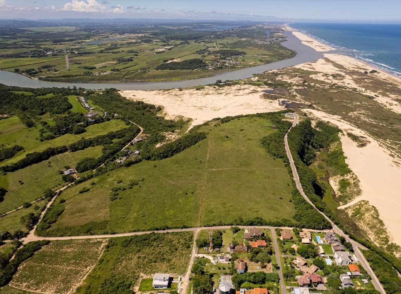 Foto 21 de 22: Terreno em leilão em Araranguá - SC — Lote de Terreno com 600m² - Morro dos Conventos - Araranguá - SC