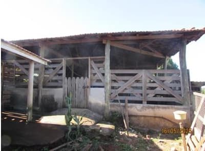 Foto 28 de 41: Area Rural em leilão em Cássia Dos Coqueiros - SP — IMOVEL - RURAL - SITIO com 16 hectares - ESTRUTURA COMPLETA - Perto do Asfalto na cidade de CÁSSIA DOS COQUEIROS