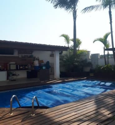Foto 10 de 25: Casa em leilão em Santana De Parnaíba - SP, bairro Suru — Casa 283m² c/ Piscina | Condomínio New Ville, Santana de Parnaíba/SP | Terreno 343m² | Segurança 24h & Alto Padrão em Bairro Suru!
