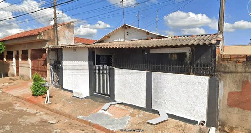 Foto 11 de 16: Casa em leilão em Ibitinga - SP, bairro Vila Maria — Casa Residencial em Ibitinga-SP