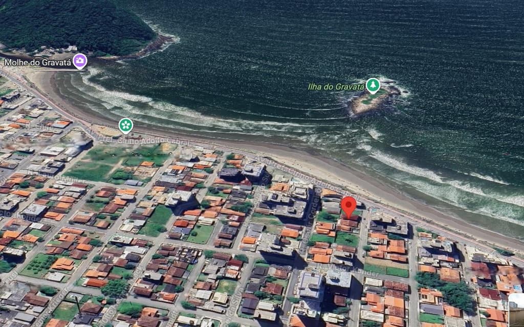 Foto 3 de 5: Casa em leilão em Navegantes - SC, bairro Gravatá — Casa, A.T. 210m², A.C. 419m², 3 pavimentos, Gravatá (poucos metros da praia)