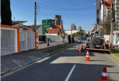 Foto 4 de 24: Casa em leilão em Curitiba - PR — Casa nº 02 com área construída de 106,59m² do Condomínio Residencial Vitória - Rua 21 de abril, 418 Alto da Glória Curitiba/PR