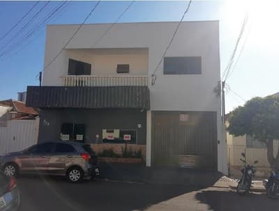 Comercial em leilão em Presidente Prudente - SP — Parte ideal de imóvel comercial/residencial