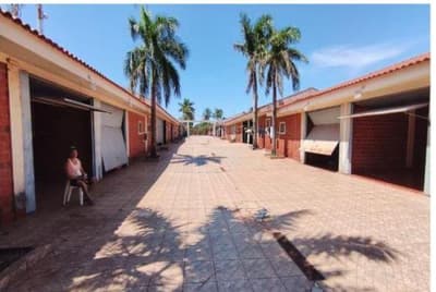 Foto 4 de 9: Terreno em leilão em Umuarama - PR, bairro Vila da Silva José Evangelista Gabino — Terreno com área de 19.880,80m², contendo 48 quartos independentes todos tipo suíte --área construída de 3.061,08m² - Rua Jamil Helu 1209, na Cidade de Umuarama/PR