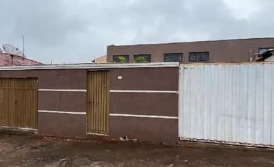 Casa em leilão em Ourinhos - SP — Casa de 191.22m2, com 3 quartos, em OURINHOS/SP.