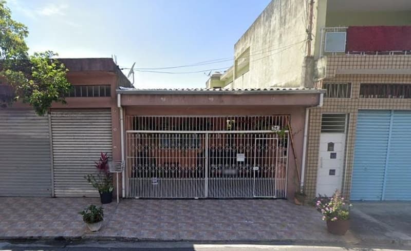 Foto 3 de 3: Terreno em leilão em Caieiras - SP — Casa, A.T. 150m², A.C 141m² Portal das Laranjeiras em Caieiras/SP