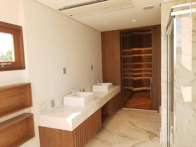 Foto 40 de 56: Casa em leilão em Foz Do Iguacu - PR — Casa, Desocupado, Foz Do Iguacu / PR (50% abaixo da avaliação)