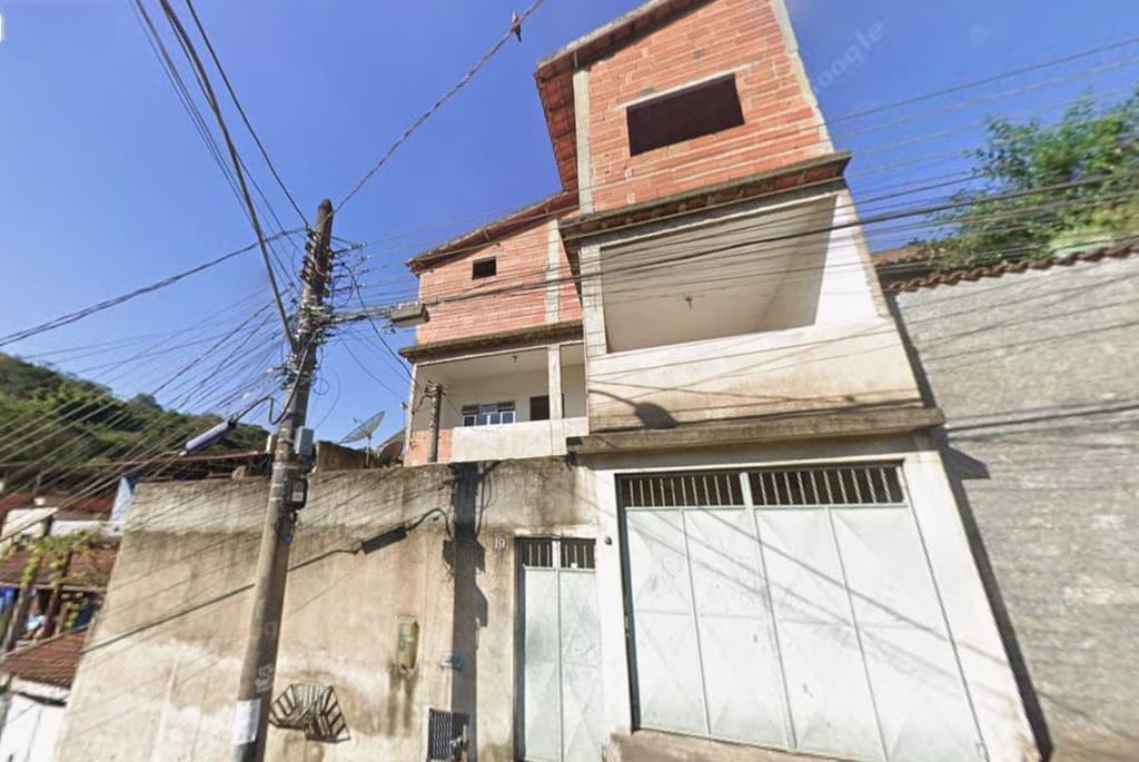 Foto 1 de 2: Casa em leilão em Volta Redonda - RJ, bairro Retiro — Casa 180m², Bairro Retiro, Volta Redonda/RJ
