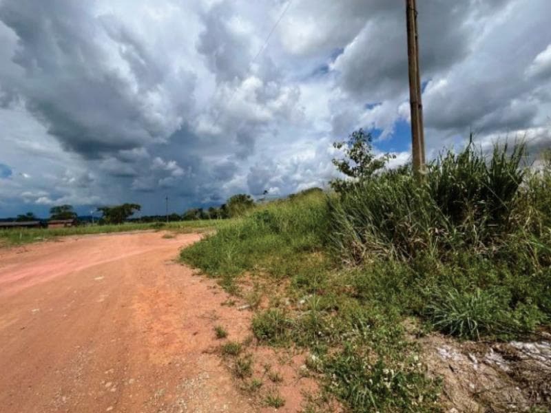Foto 3 de 3: Terreno em leilão em Cerejeiras - RO, bairro José de Anchieta — Lote, 450.0 m2, Cerejeiras / RO