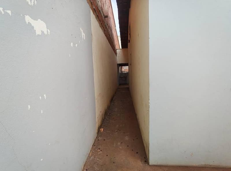 Foto 7 de 19: Casa em leilão em Ituiutaba - MG, bairro Lagoa Azul Ii — Casa, Ituiutaba / MG