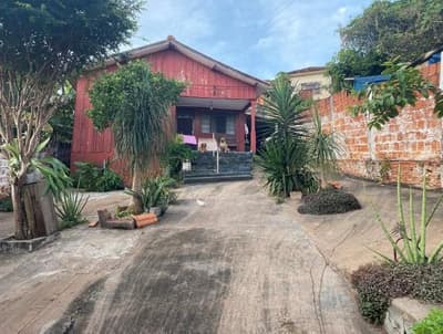 Terreno em leilão em Presidente Prudente - SP — Imóvel residencial em madeira, A.C. 77,09m² A.T. 225m²