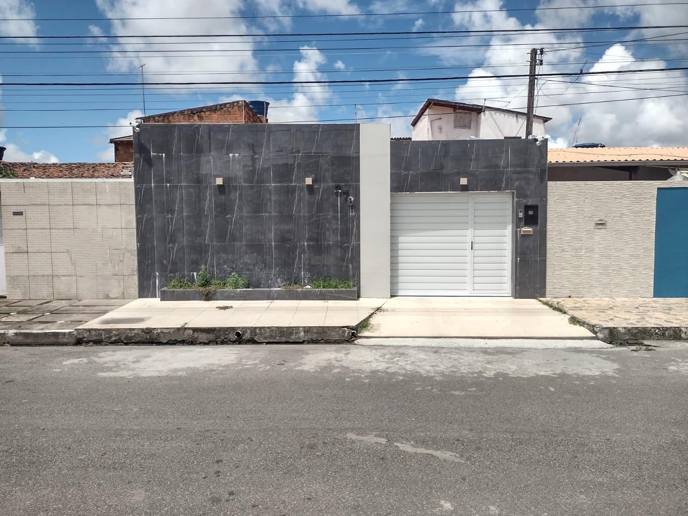 Casa em leilão em Maceió - AL — Casa 160m², Cidade Universitária, Maceió/AL - Ocupada