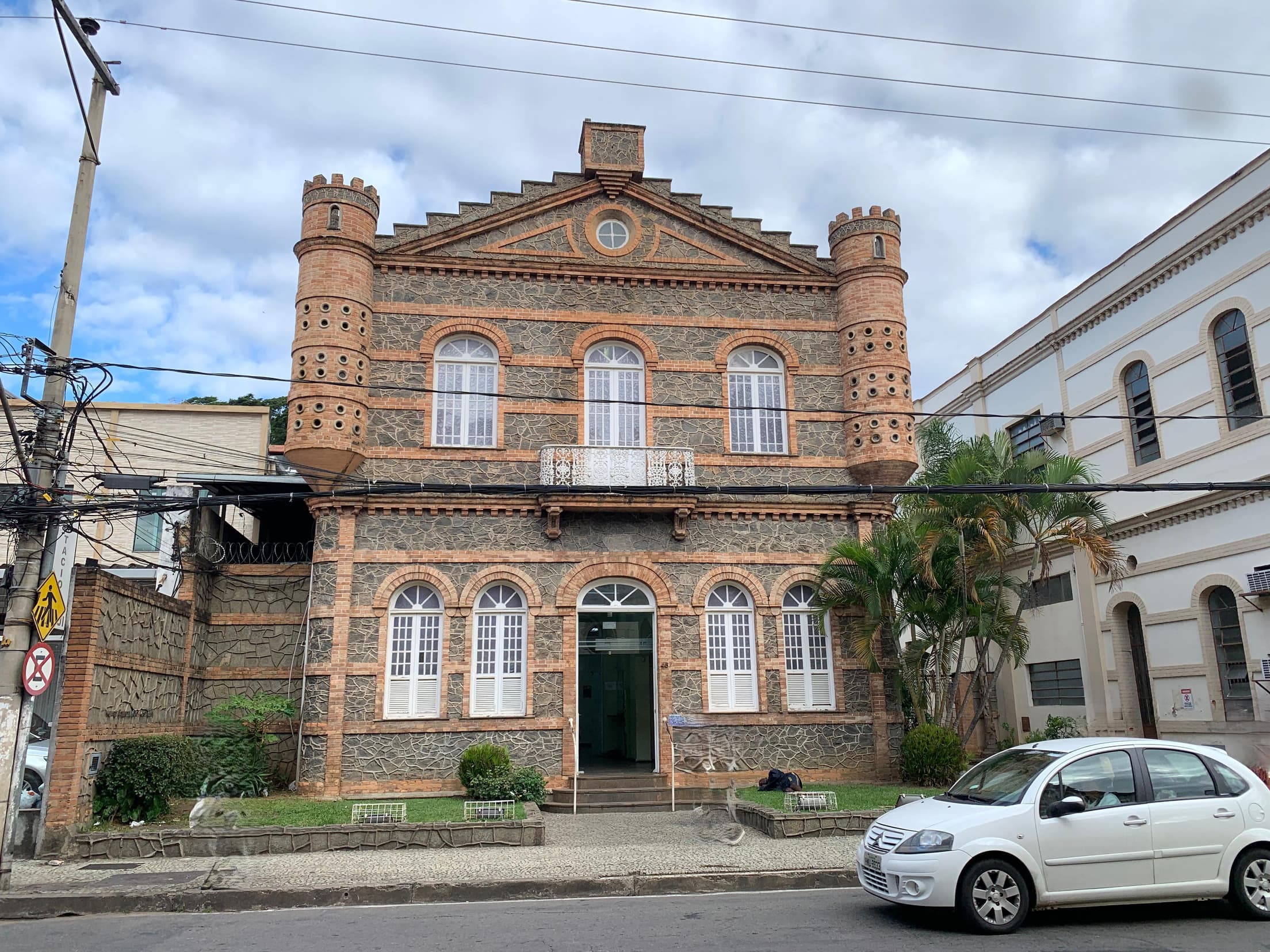 Foto 7 de 9: Comercial em leilão em Juiz De Fora - MG — Imóvel Comercial OCUPADO 2.875m² no Centro de Juiz de Fora/MG