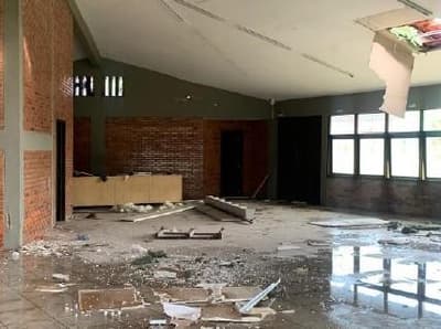 Foto 3 de 29: Terreno em leilão em Florianópolis - SC, bairro Capoeiras — Sede de Esporte e Lazer - Área Total de 13.270m² - Florianópolis/SC