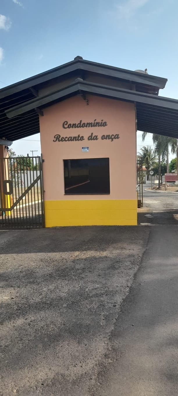 Foto 13 de 20: Terreno em leilão em Borborema - SP — Rancho Recanto da Onça, às margens do rio Tietê