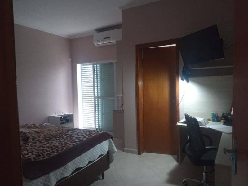 Foto 10 de 13: Casa em leilão em Peruíbe - SP, bairro Jardim Ribamar — Casa, Peruíbe / SP