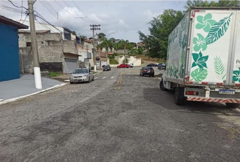 Foto 1 de 6: Comercial em leilão em Mogi Das Cruzes - SP — IMÓVEL URBANO COM ÁREA DE 331,85 m2 Em MOGI DAS CRUZES/SP